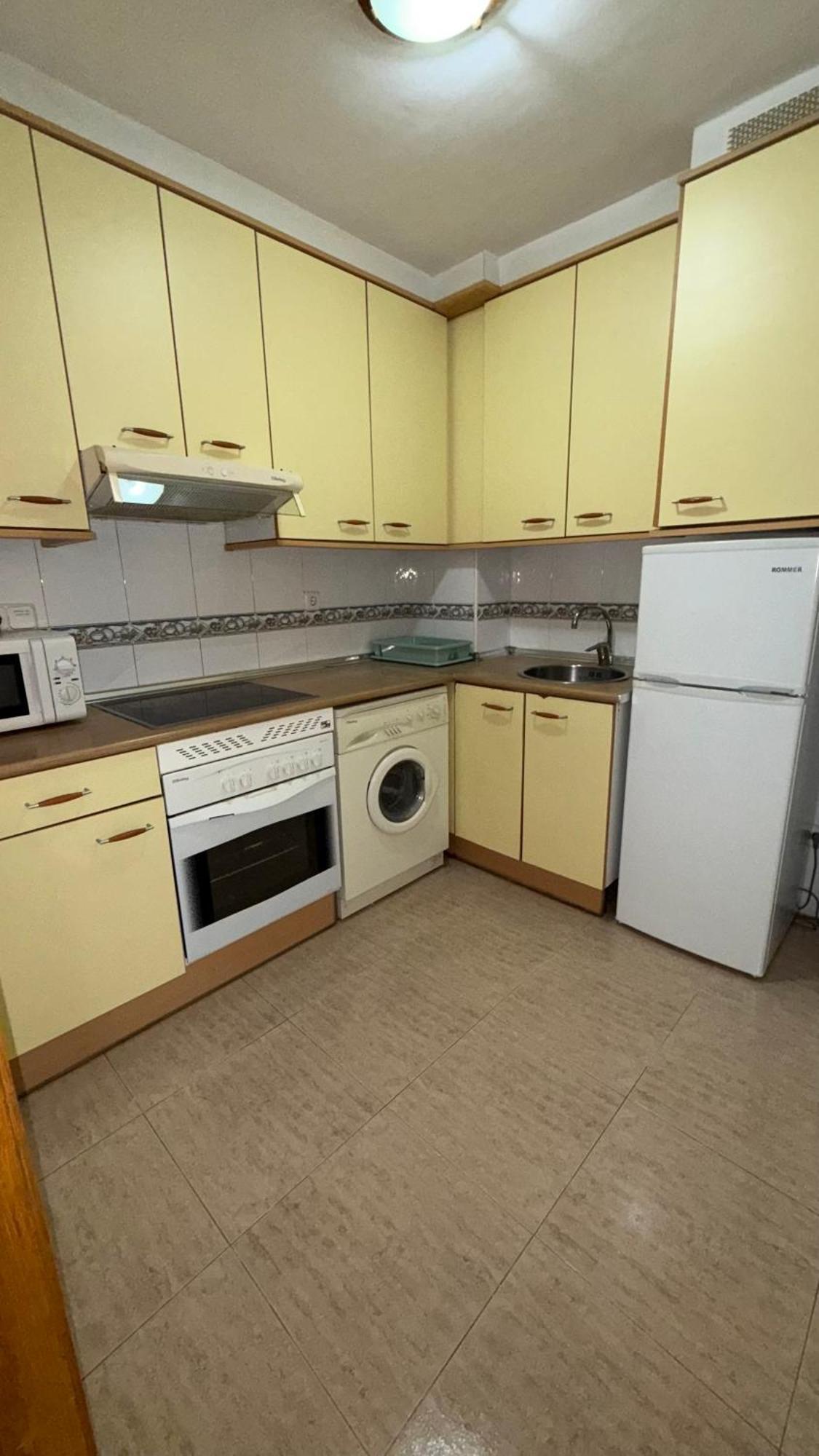 Costa Daurada Apartaments - Larimar サロウ エクステリア 写真