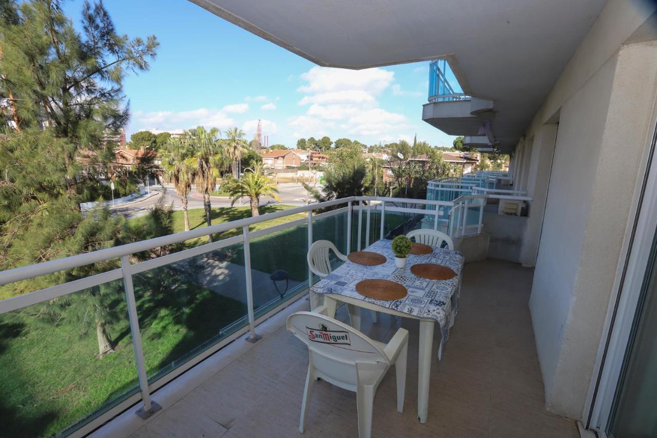Costa Daurada Apartaments - Larimar サロウ エクステリア 写真