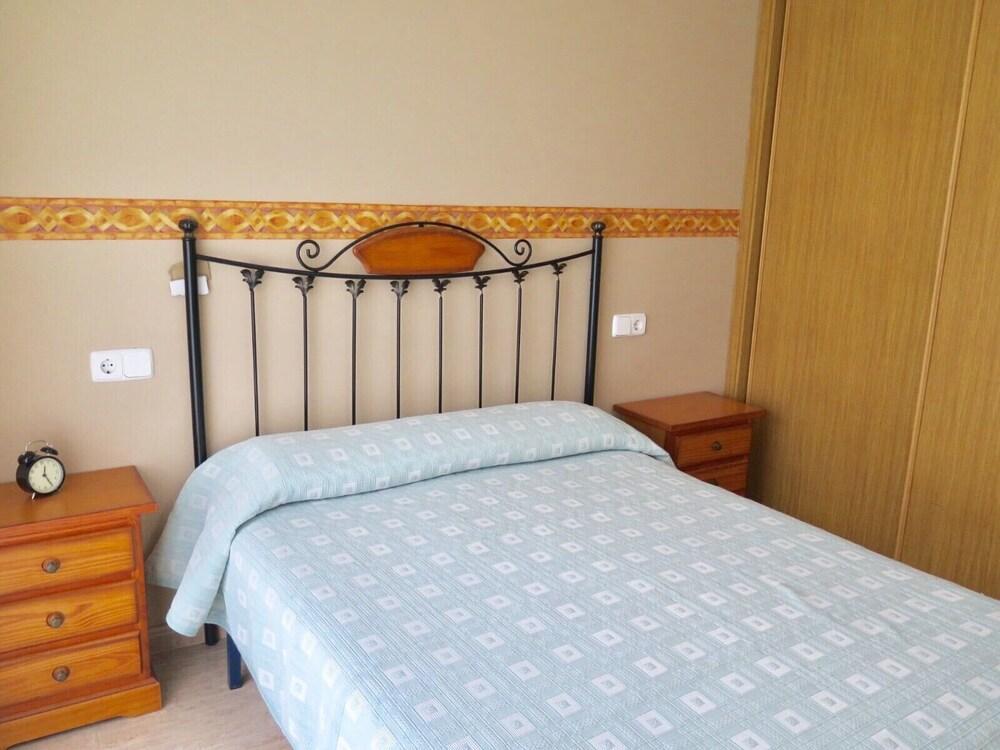 Costa Daurada Apartaments - Larimar サロウ エクステリア 写真